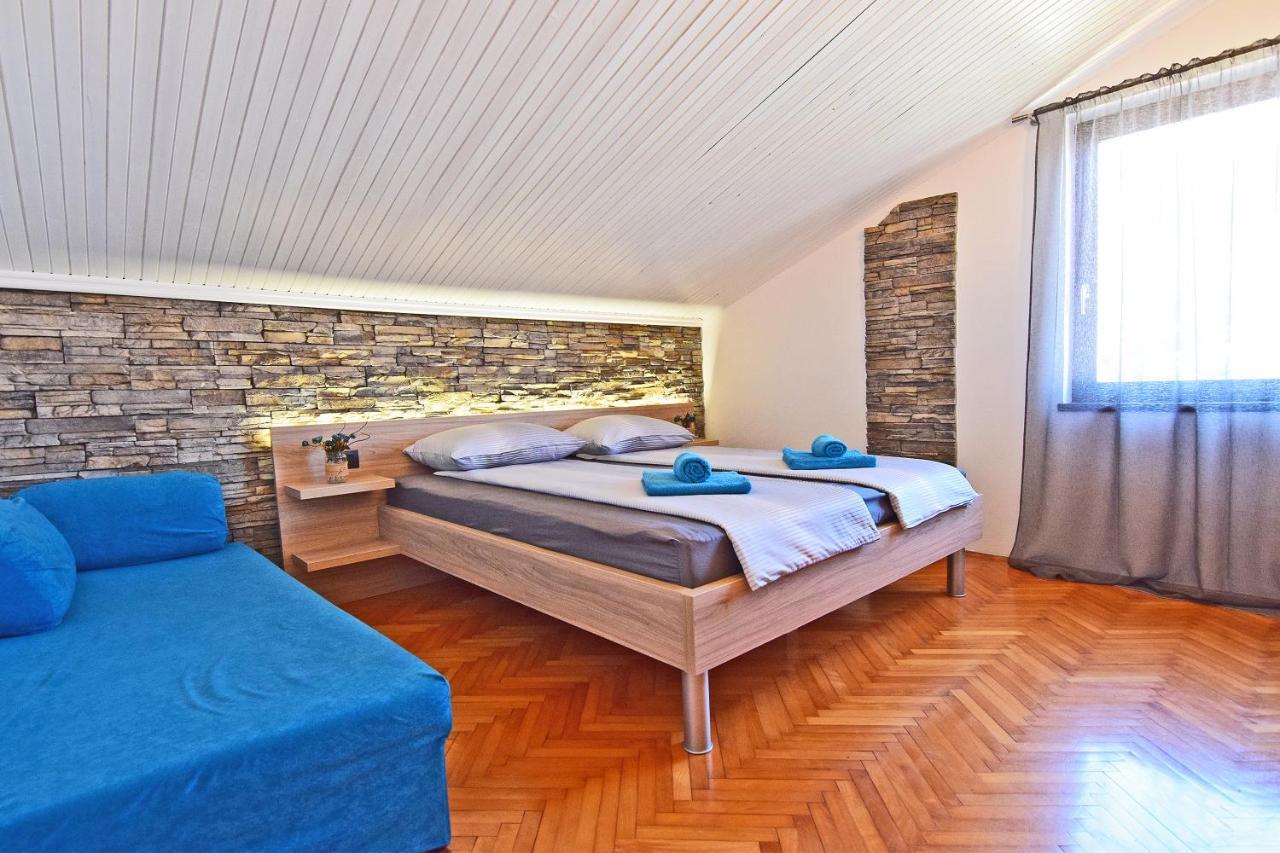 Apartment Leona Pula Exterior foto